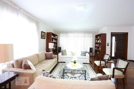 Sala de Estar de casa para alugar com 4 quartos, 400m² em Rolinópolis, São Paulo