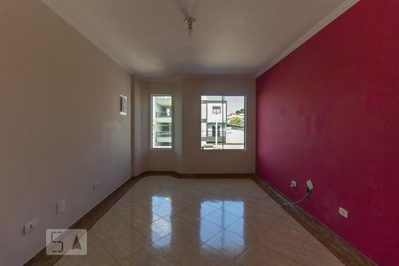 Sala de casa à venda com 3 quartos, 200m² em Chácara Mafalda, São Paulo