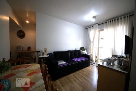 Sala de apartamento para alugar com 2 quartos, 46m² em Jardim Anhanguera, São Paulo