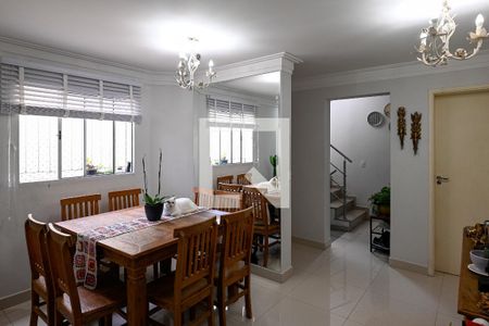 Sala de casa de condomínio à venda com 3 quartos, 167m² em Vila Nair, São Paulo