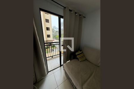 Sala de apartamento para alugar com 2 quartos, 60m² em Portal dos Gramados, Guarulhos