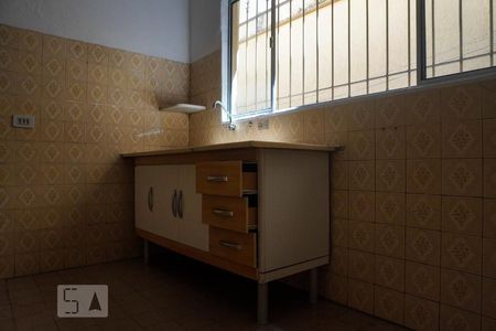 Sala e Cozinha de casa para alugar com 1 quarto, 40m² em Jardim Peri, São Paulo