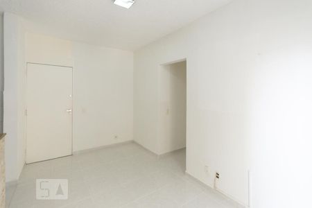 Sala de apartamento para alugar com 2 quartos, 50m² em São Cristóvão, Rio de Janeiro