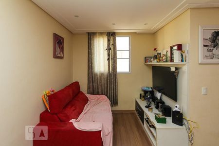 Sala de apartamento para alugar com 3 quartos, 69m² em Sítio Pinheirinho, São Paulo