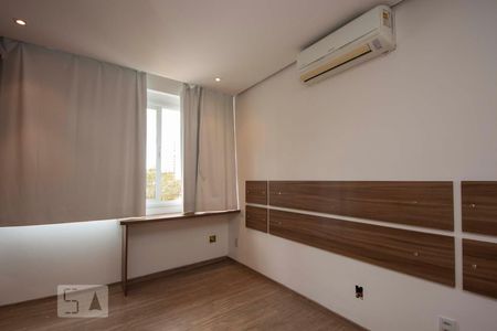 Quarto 1 de casa para alugar com 3 quartos, 190m² em Vila Ipiranga, Porto Alegre