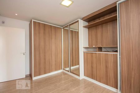 Quarto 1 de casa para alugar com 3 quartos, 190m² em Vila Ipiranga, Porto Alegre