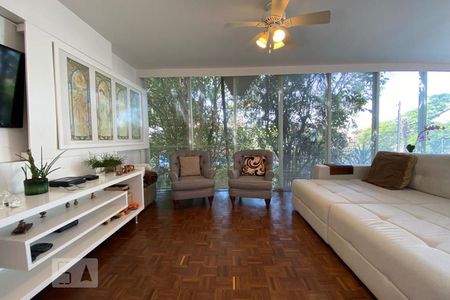 Sala de casa para alugar com 4 quartos, 384m² em Vila Inah, São Paulo