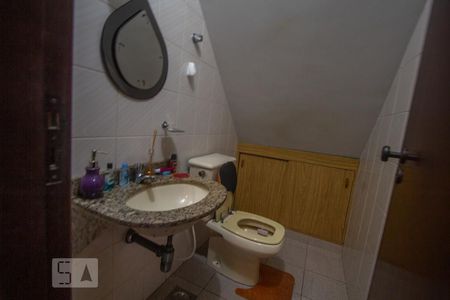 Lavabo de casa à venda com 5 quartos, 220m² em Penha, Rio de Janeiro