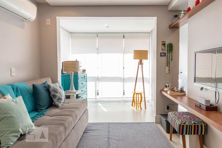 Sala de Estar de apartamento para alugar com 2 quartos, 55m² em Sumaré, São Paulo