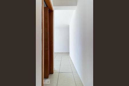 Corredor de apartamento para alugar com 1 quarto, 35m² em Perdizes, São Paulo