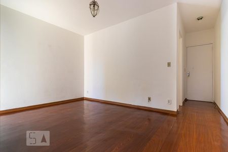 Apartamento à venda com 57m², 1 quarto e 1 vagaSala