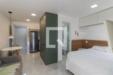 Sala/Quarto de apartamento para alugar com 1 quarto, 27m² em Alto da Rua Xv, Curitiba