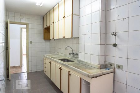 Apartamento à venda com 96m², 3 quartos e sem vaga Apartamento à venda com 96m², 3 quartos e sem vagaCozinha