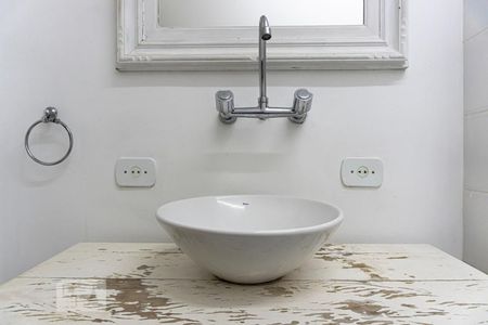 Apartamento à venda com 96m², 3 quartos e sem vaga Apartamento à venda com 96m², 3 quartos e sem vagaBanheiro