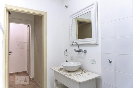 Apartamento à venda com 96m², 3 quartos e sem vaga Apartamento à venda com 96m², 3 quartos e sem vagaBanheiro
