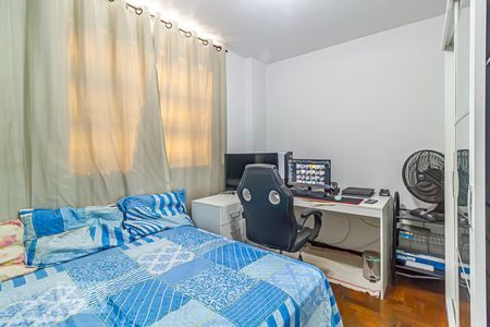 Quarto 1 de apartamento à venda com 2 quartos, 70m² em Tanque, Rio de Janeiro