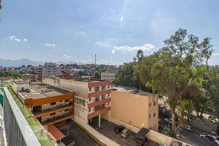 Vista de apartamento à venda com 2 quartos, 70m² em Tanque, Rio de Janeiro