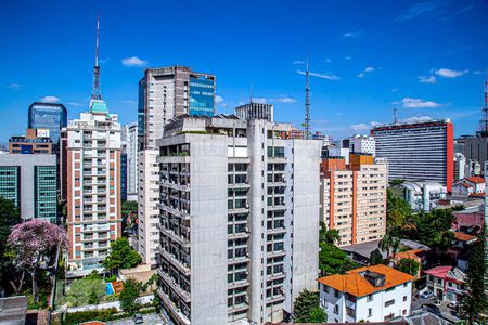 Vista  de apartamento à venda com 2 quartos, 61m² em Bela Vista, São Paulo