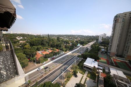 Vista de apartamento à venda com 3 quartos, 195m² em Brooklin Paulista, São Paulo