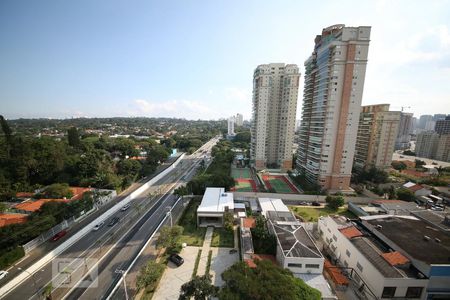 Vista de apartamento à venda com 3 quartos, 195m² em Brooklin Paulista, São Paulo