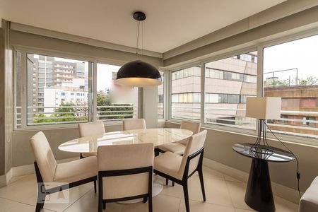 Sala de apartamento à venda com 2 quartos, 90m² em São João, Porto Alegre