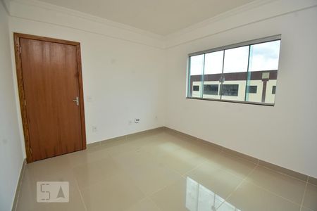 Quarto Suíte de apartamento para alugar com 2 quartos, 70m² em Setor Habitacional Vicente Pires, Brasília