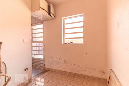 Quarto de Serviço de casa à venda com 3 quartos, 240m² em Jardim São Nicolau, São Paulo