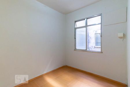 Quarto 2 de apartamento para alugar com 2 quartos, 55m² em Pilares, Rio de Janeiro