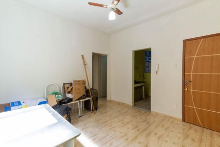 Sala de apartamento para alugar com 2 quartos, 55m² em Pilares, Rio de Janeiro