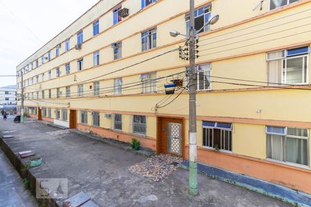 Vista do Quarto 1 de apartamento para alugar com 2 quartos, 55m² em Pilares, Rio de Janeiro