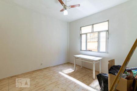 Sala de apartamento para alugar com 2 quartos, 55m² em Pilares, Rio de Janeiro