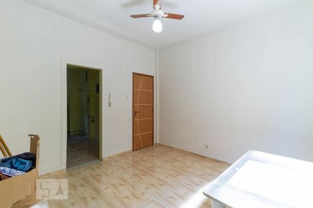 Sala de apartamento para alugar com 2 quartos, 55m² em Pilares, Rio de Janeiro