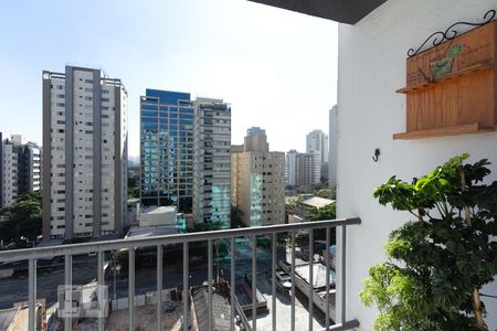 Varanda de apartamento para alugar com 2 quartos, 68m² em Moema, São Paulo