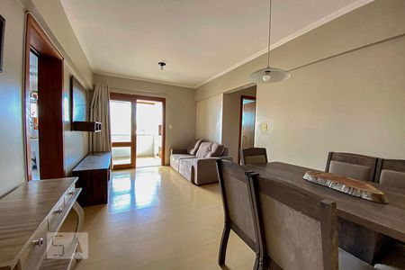 Sala de Estar de apartamento para alugar com 2 quartos, 78m² em Centro, São Leopoldo