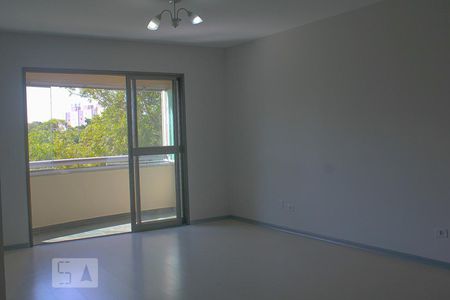 Sala de apartamento para alugar com 3 quartos, 110m² em Chácara Agrindus, Taboão da Serra