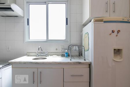 Cozinha de apartamento à venda com 1 quarto, 50m² em Itaim Bibi, São Paulo