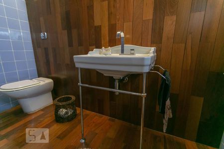 Lavabo de apartamento para alugar com 4 quartos, 370m² em Funcionários, Belo Horizonte