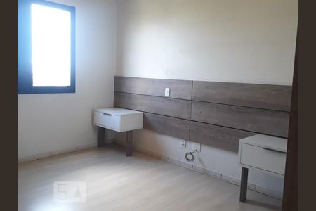 Quarto 1 de apartamento para alugar com 2 quartos, 58m² em Jardim Bonfiglioli, São Paulo