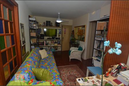 Sala de apartamento à venda com 2 quartos, 68m² em Copacabana, Rio de Janeiro