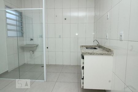 Área de Serviço de kitnet/studio para alugar com 1 quarto, 30m² em Vila Baruel, São Paulo