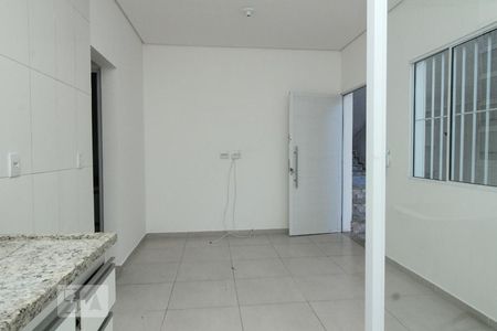 Cozinha de kitnet/studio para alugar com 1 quarto, 30m² em Vila Baruel, São Paulo