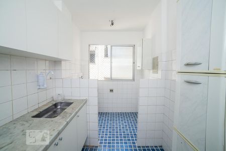 Cozinha de apartamento à venda com 2 quartos, 55m² em Horto, Belo Horizonte