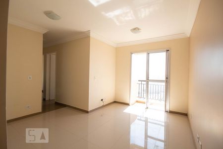 Sala de apartamento para alugar com 3 quartos, 80m² em Centro, Osasco