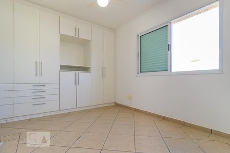 Quarto 1 - Suíte de apartamento à venda com 4 quartos, 130m² em Mansões Santo Antônio, Campinas