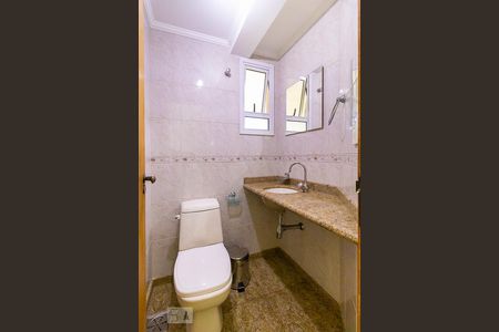 Lavabo de apartamento à venda com 4 quartos, 130m² em Mansões Santo Antônio, Campinas