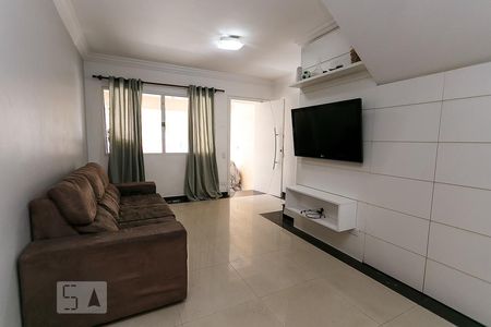 Sala de casa para alugar com 2 quartos, 132m² em Super Quadra Morumbi, São Paulo