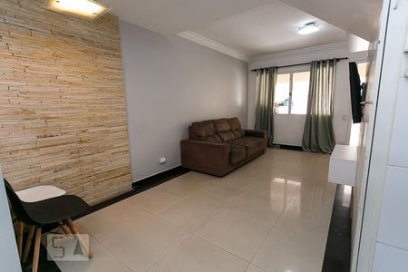 Sala de casa para alugar com 2 quartos, 132m² em Super Quadra Morumbi, São Paulo