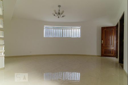 Sala de casa para alugar com 3 quartos, 150m² em Santo Antônio, São Caetano do Sul