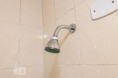 Casa de condomínio à venda com 300m², 4 quartos e 6 vagas Casa de condomínio à venda com 300m², 4 quartos e 6 vagasBanheiro do Quarto 3