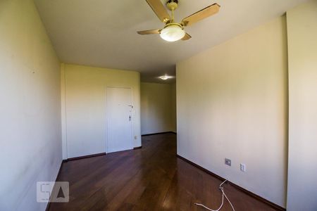 Sala de apartamento à venda com 2 quartos, 80m² em Vila Industrial, Campinas